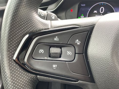 Certified 2023 Chevrolet Bolt EUV LT FWD image 24