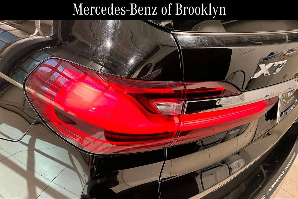 Used 2021 BMW X7 xDrive40i w/ Premium Package 2 AWD/4WD image 29