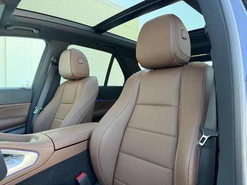 Used 2025 Mercedes-Benz GLE 450 4MATIC image 18