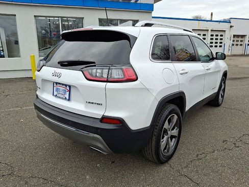 Used 2019 Jeep Cherokee Limited image 25