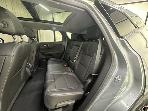 Used 2024 Chevrolet Blazer LT w/ Sound & Technology Package AWD/4WD image 21