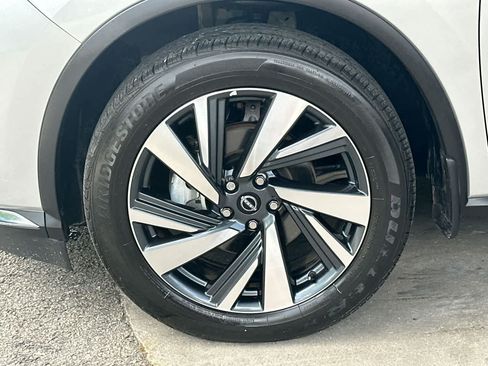Used 2023 Nissan Murano SL w/ SL Moonroof Package FWD image 11