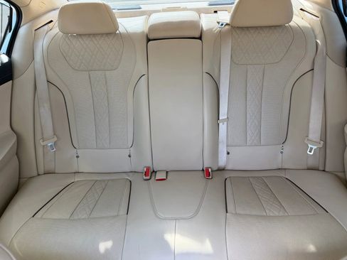 Used 2017 BMW 740i 740i Sedan 4D image 27