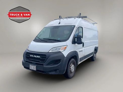 Used 2024 RAM ProMaster 2500 FWD image 1
