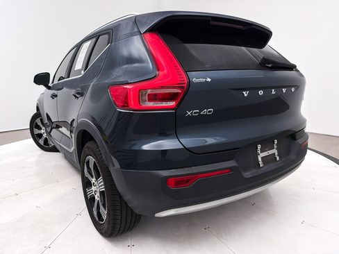Used 2021 Volvo XC40 T5 Inscription w/ Advanced Package image 10