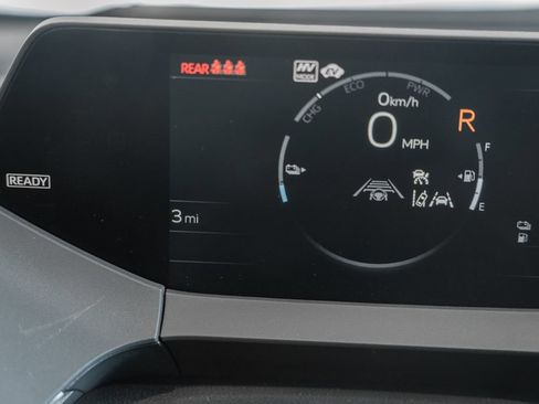 New 2026 Toyota Prius Plug-In Hybrid FWD image 41