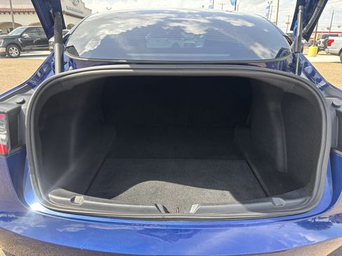 Used 2023 Tesla Model 3 Performance AWD/4WD image 18