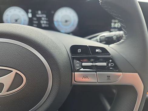 New 2026 Hyundai Elantra Limited FWD image 26