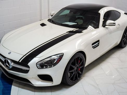 Used 2016 Mercedes-Benz AMG GT S w/ Exclusive Interior Package image 39