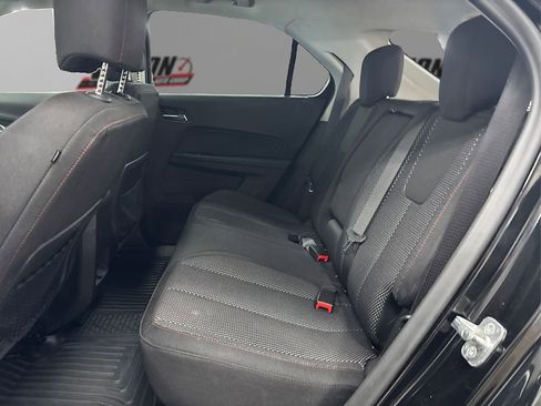 Used 2017 Chevrolet Equinox LT AWD/4WD image 10