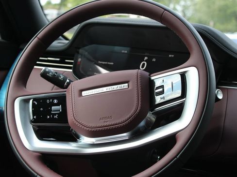 New 2026 Land Rover Range Rover SE AWD/4WD image 11