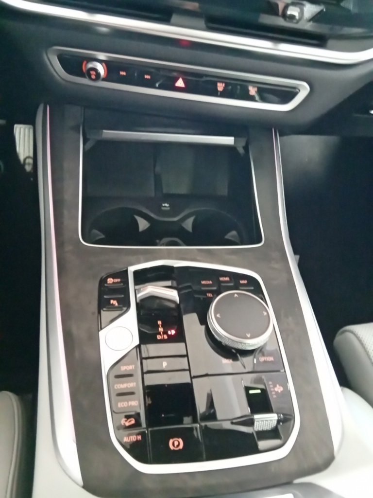 Used 2025 BMW X5 xDrive40i AWD/4WD image 20