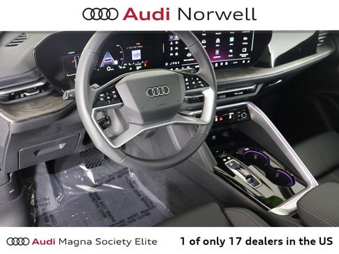 Certified 2025 Audi Q5 Premium w/ Premium Plus AWD/4WD image 2