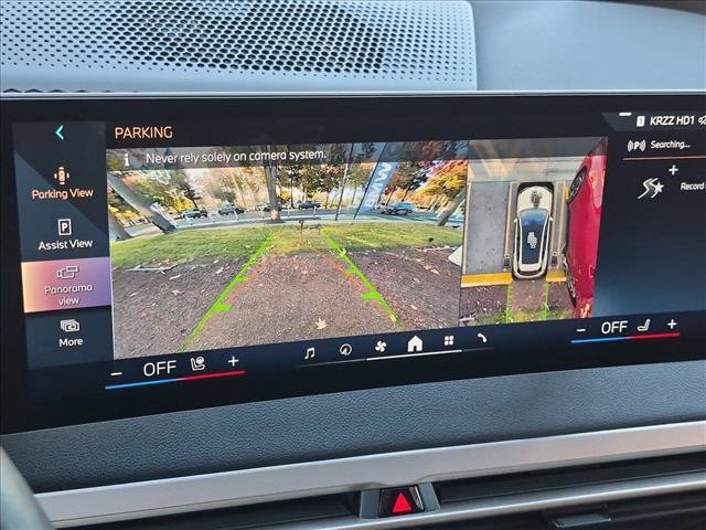 Certified 2024 BMW iX xDrive50 w/ Premium Package AWD/4WD image 14