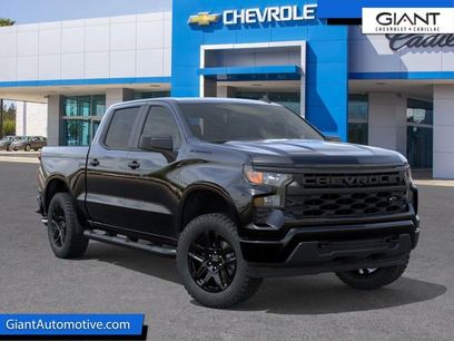 New 2026 Chevrolet Silverado 1500 Custom w/ Turbomax Blackout Package