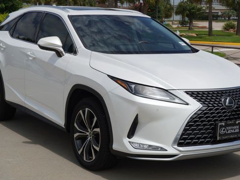 Used 2022 Lexus RX 350 AWD w/ Premium Package image 3