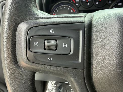 Used 2022 Chevrolet Silverado 1500 Custom AWD/4WD image 27