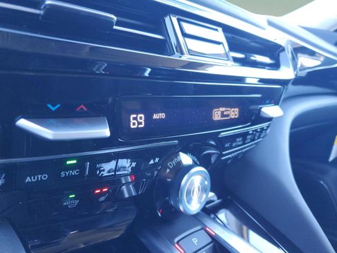 New 2026 Acura MDX SH-AWD image 24