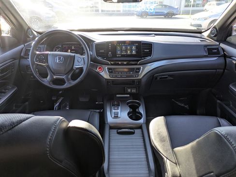 Certified 2023 Honda Passport EX-L image 28