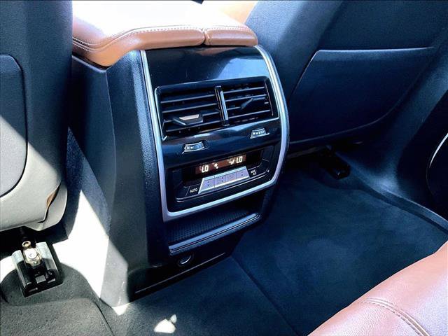 Used 2022 BMW X5 sDrive40i w/ Executive Package RWD image 22