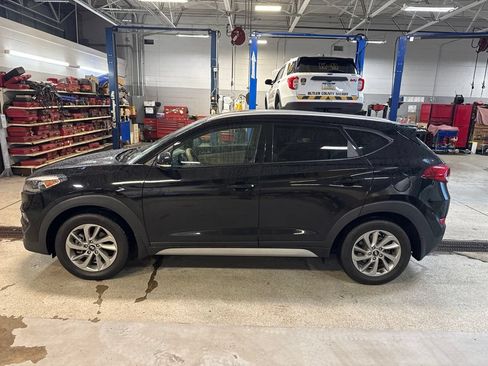 Used 2018 Hyundai Tucson SEL Plus AWD/4WD image 3
