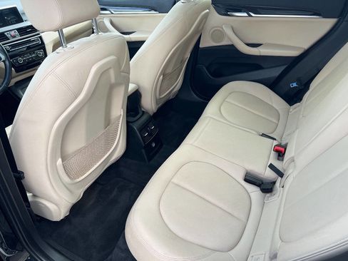 Used 2018 BMW X1 xDrive28i image 18