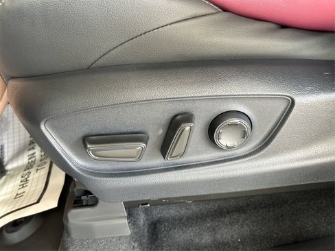 Used 2026 Toyota Tacoma TRD Sport w/ TRD Sport Premium Package AWD/4WD image 17