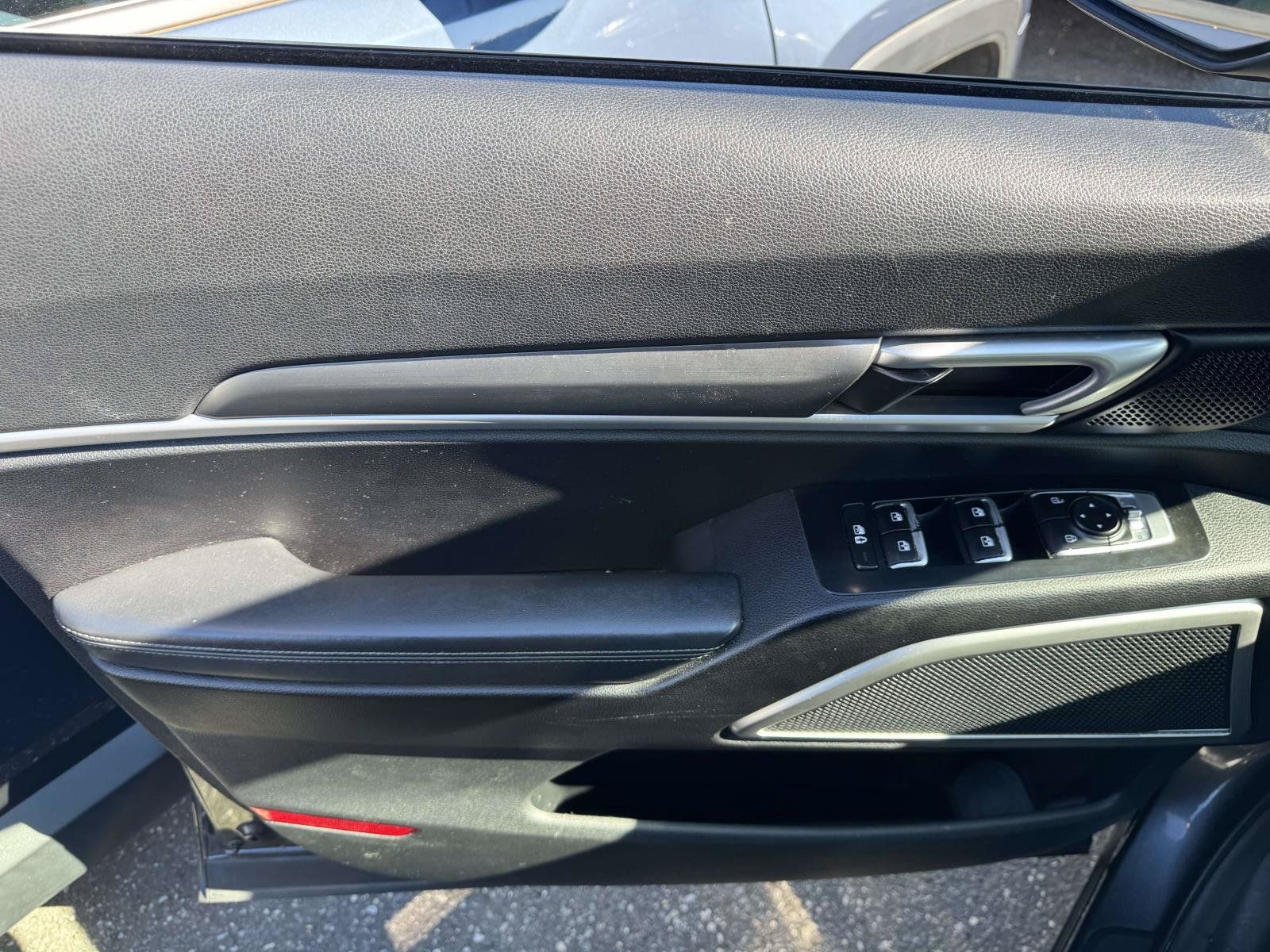 Used 2020 Kia Telluride LX AWD/4WD image 13
