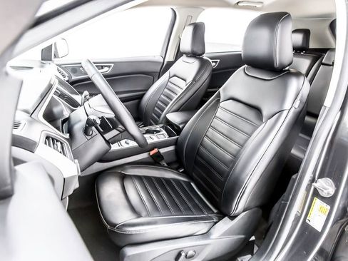 Used 2020 Ford Edge SEL AWD/4WD image 21