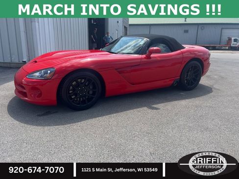 Used 2003 Dodge Viper SRT-10 image 1
