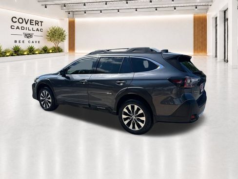 Used 2023 Subaru Outback Touring XT w/ Popular Package #2 AWD/4WD image 7