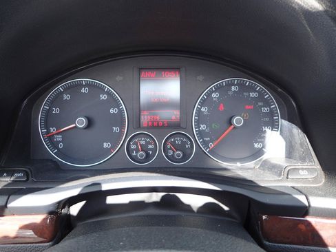 Used 2009 Volkswagen Eos Lux FWD image 22