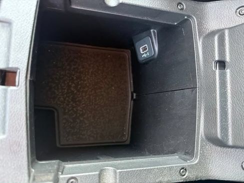 Used 2023 Jeep Wrangler Unlimited Sport AWD/4WD image 38