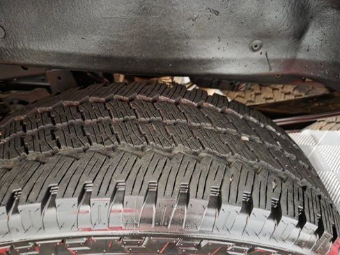 Used 2017 Ford F250 Lariat w/ Chrome Package image 92