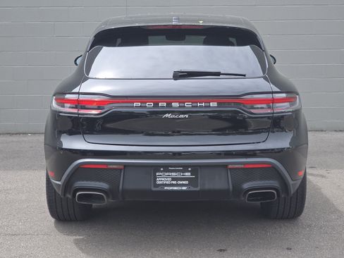 Certified 2023 Porsche Macan AWD/4WD image 13
