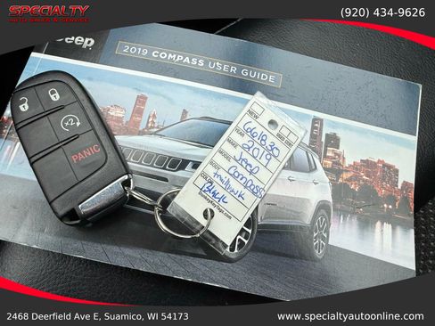 Used 2019 Jeep Compass Trailhawk w/ Cold Weather Group image 44