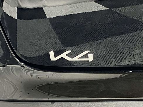 New 2026 Kia K4 LXS image 8