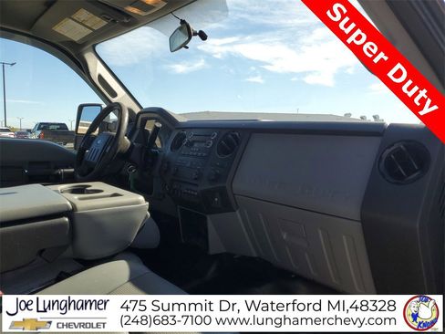 Used 2016 Ford F250 XL w/ Power Equipment Group image 24