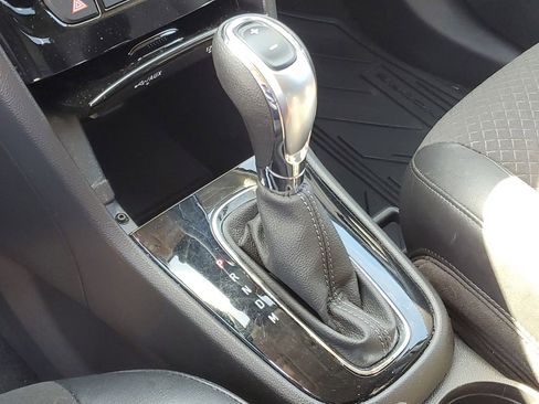 Used 2018 Buick Encore Preferred FWD image 20