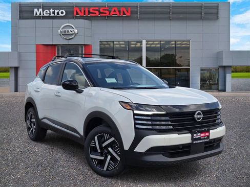 New 2026 Nissan Kicks SV w/ Cold Weather Package FWD image 1
