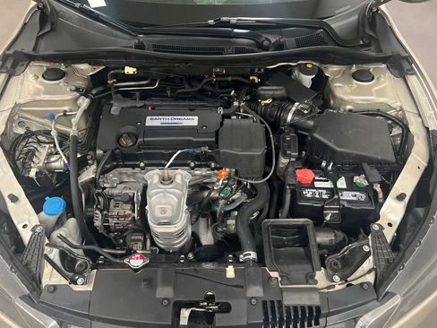 Used 2015 Honda Accord LX image 24