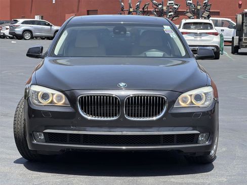 Used 2012 BMW 750Li RWD image 7