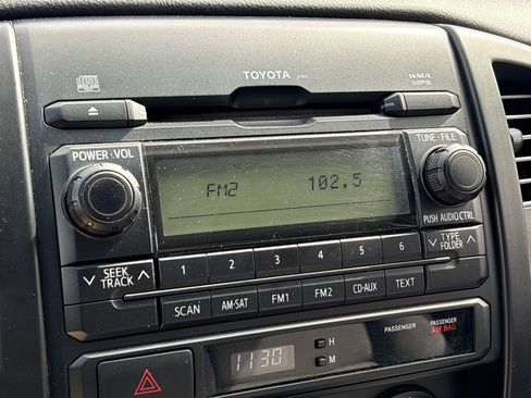 Used 2012 Toyota Tacoma Base image 10