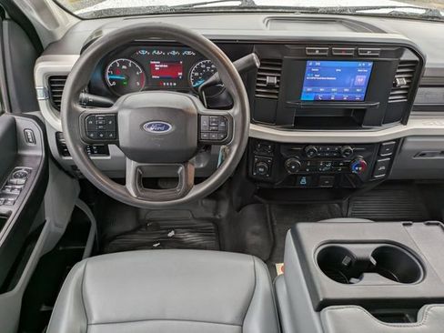 Used 2024 Ford F250 XL image 16