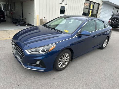 Used 2018 Hyundai Sonata SE FWD image 14