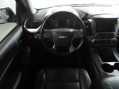 Used 2015 Chevrolet Tahoe LT image 9