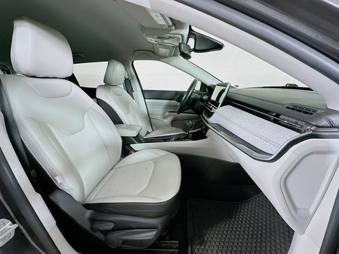 Used 2022 Jeep Compass Latitude w/ Convenience Group image 30