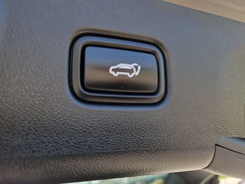 Used 2024 Hyundai Tucson Limited FWD image 8
