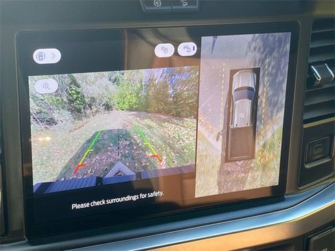 Used 2026 Ford F450 King Ranch w/ FX4 Off-Road Package image 23