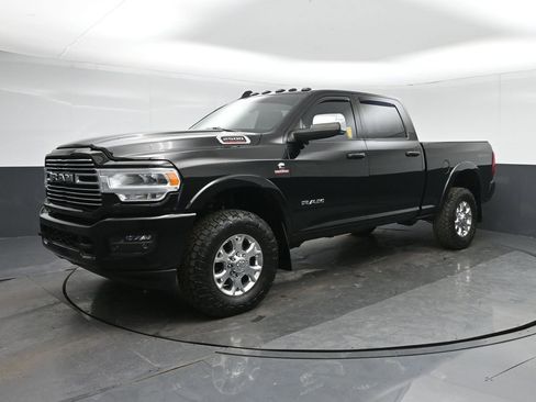 Used 2021 RAM 2500 Laramie image 3